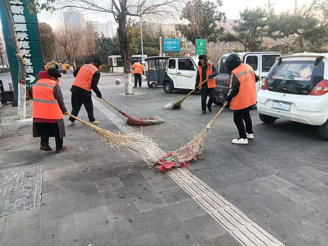 环卫工人给城市带来了什么 环卫工人给城市带来了什么