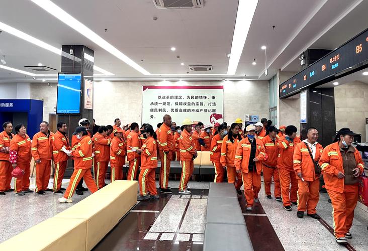 给一线环卫工人开安全生产工作会议怎么说 给一线环卫工人开安全生产工作会议怎么说